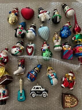 Thomas Pacconi Classics Museum Series Christmas Ornaments